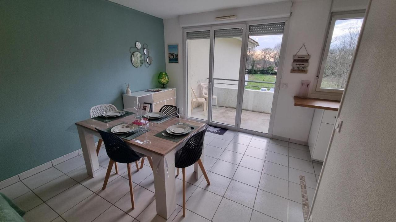 Appartamento Beau T2 bien équipé au calme ! Saint-Pierre-du-Mont  Esterno foto